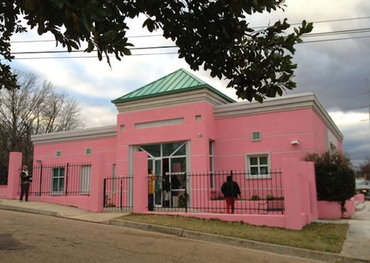 One year after the Mississippi Justice Institute filed a lawsuit against the city of Jackson, the city council has repealed their buffer zone ordinance that restricted free speech around abortion clinics.